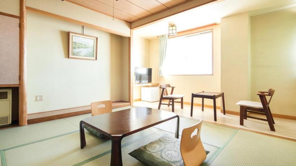 Akakura Park Hotel Myoko Exteriör bild
