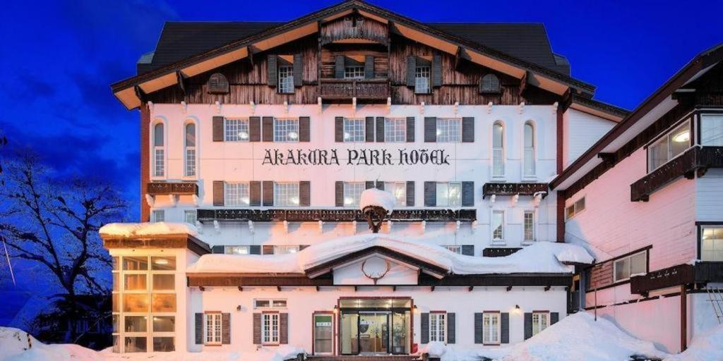 Akakura Park Hotel Myoko Exteriör bild