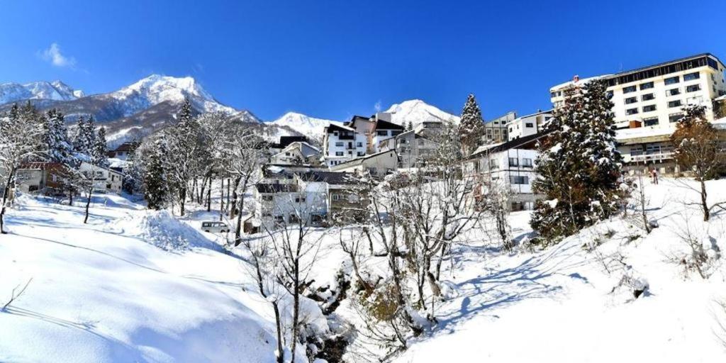 Akakura Park Hotel Myoko Exteriör bild